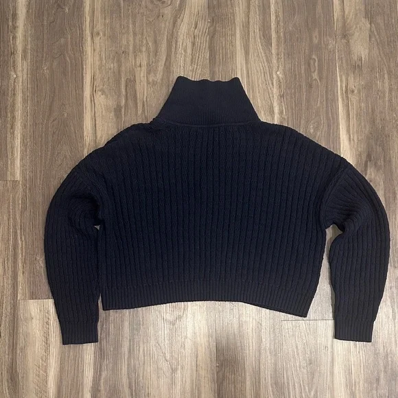 Hollister Easy Stitchy Polo Sweater - Picture 8 of 10